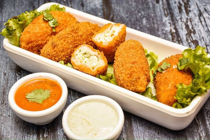 Paneer Kurkure Momo(Full)