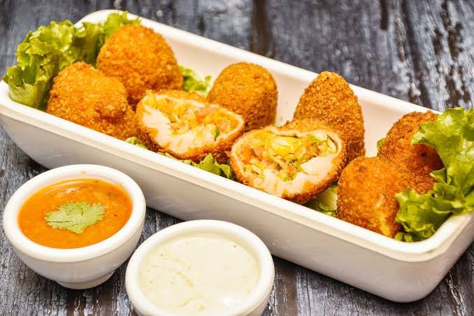 Veg Kurkure Momo(Full)