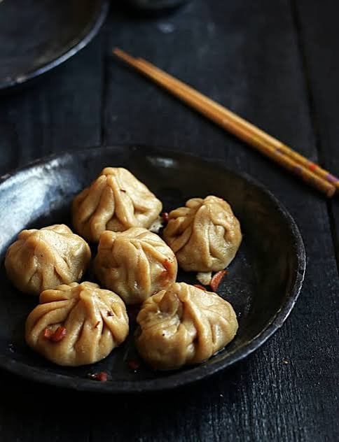Veg Creamy Momo(Full)