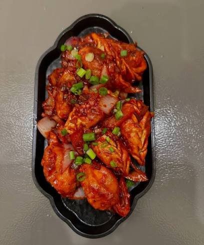 Paneer Chili Momo(Full)