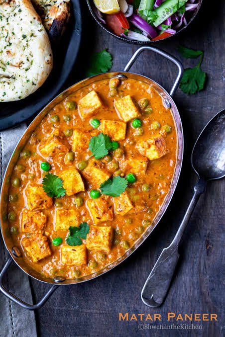 Matar Paneer (Full)
