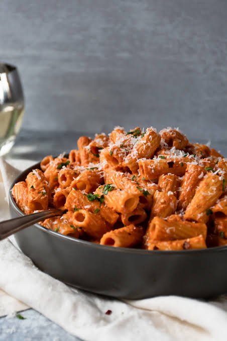 Red Sauce Pasta (Full)